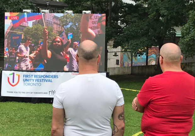 Few turn out to pro-cop Toronto "unity festival"
